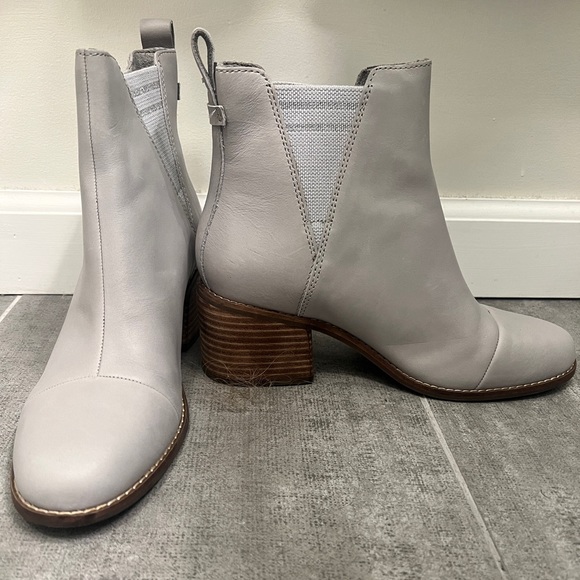 TOMS Everly Chelsea Ankle Boot Size 8 - Picture 4 of 8